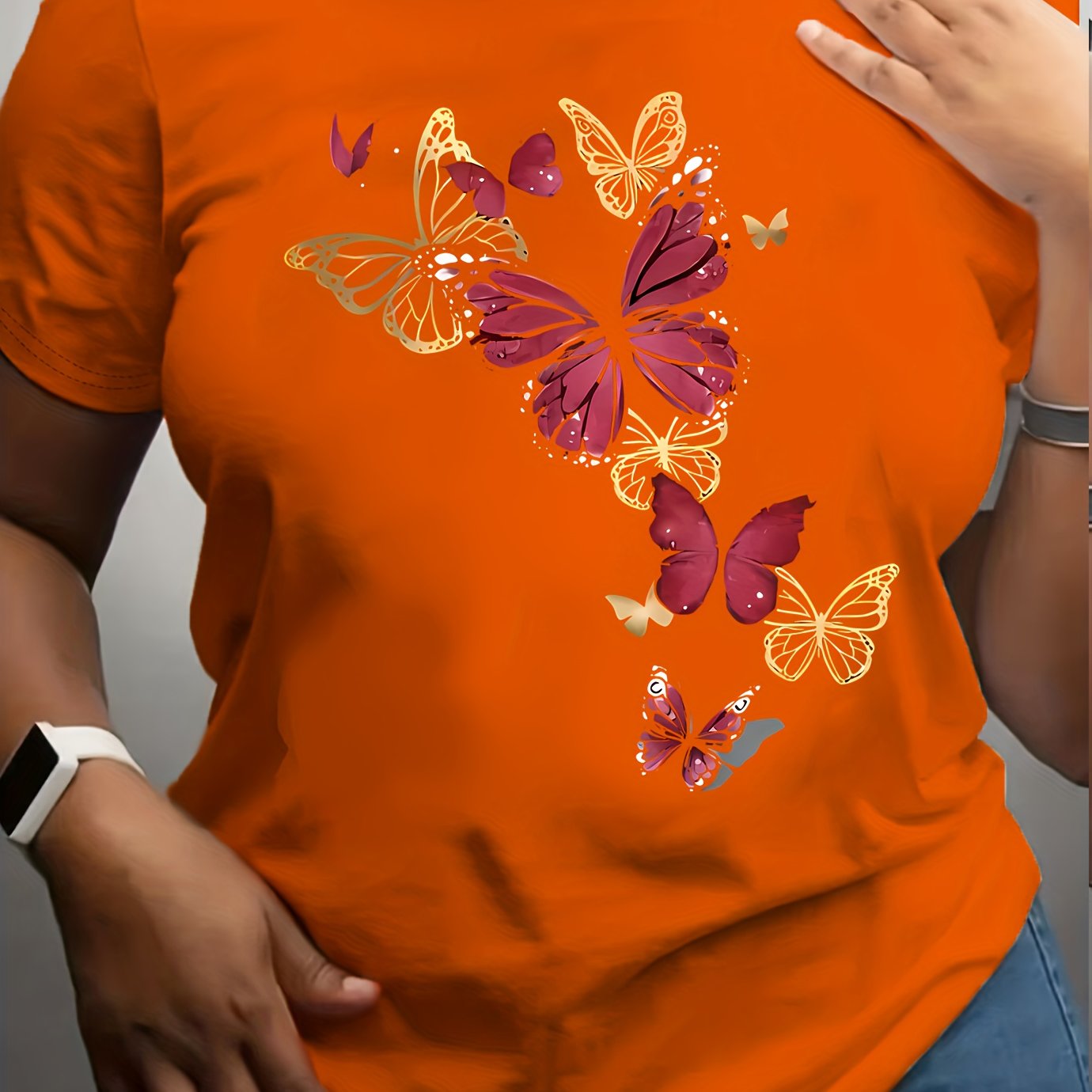 Women's Plus Size Casual Round Neck T-Shirt with Butterfly Print
