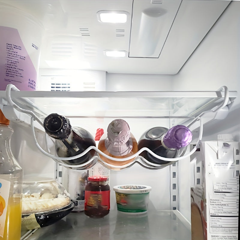 Muzlatgich vino tokchasi - Oshxonangizda yoki muzlatgichingizda shisha va bankalarni saqlash uchun mukammal. Har qanday o'lchamdagi javonlar yoki muzlatgichlarga osonlik bilan osiladi. Oson o'rnatish, burg'ulash talab qilinmaydi.