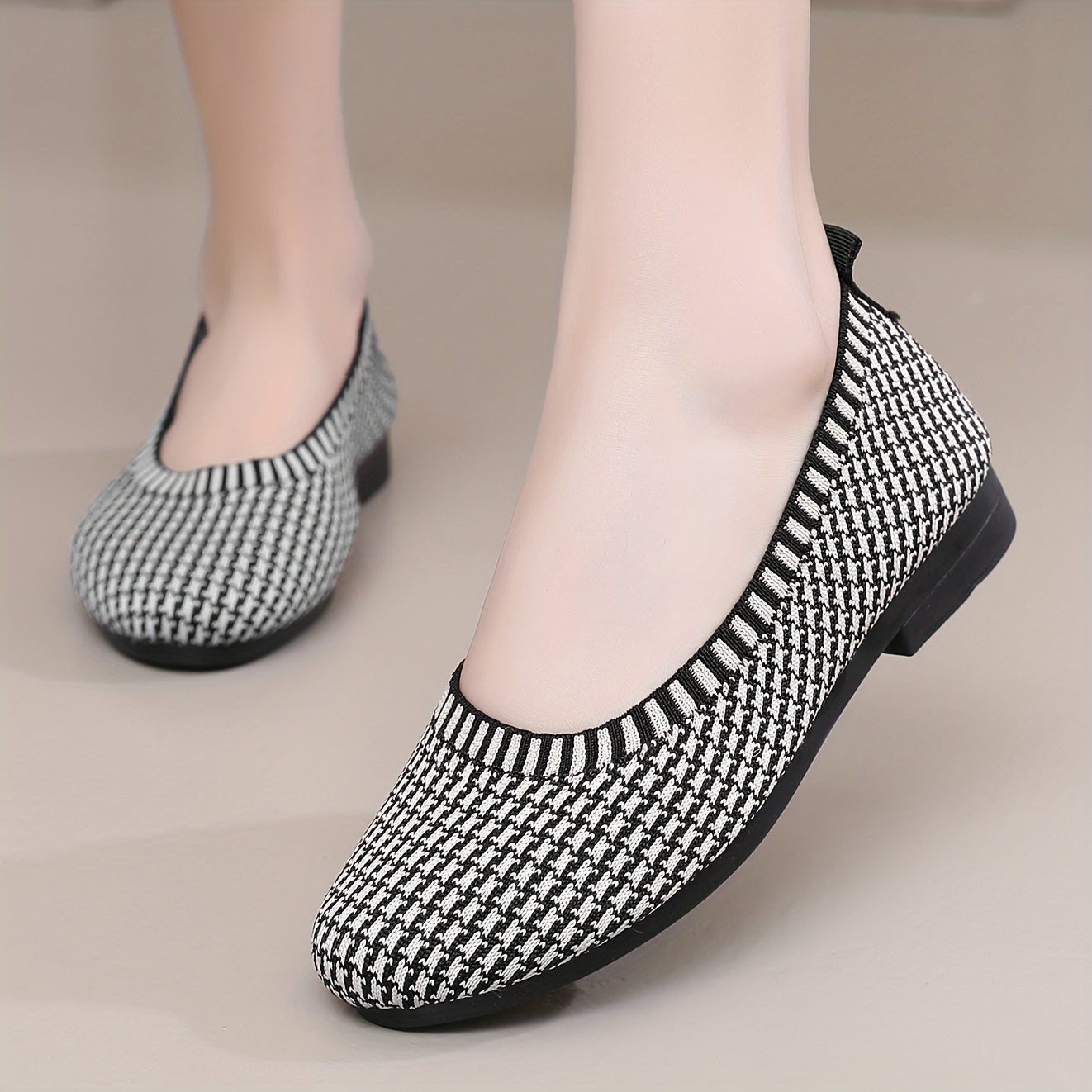Women's Knit Slip-On Casual Flats Soft Sole Breathable Fabric All Seasons