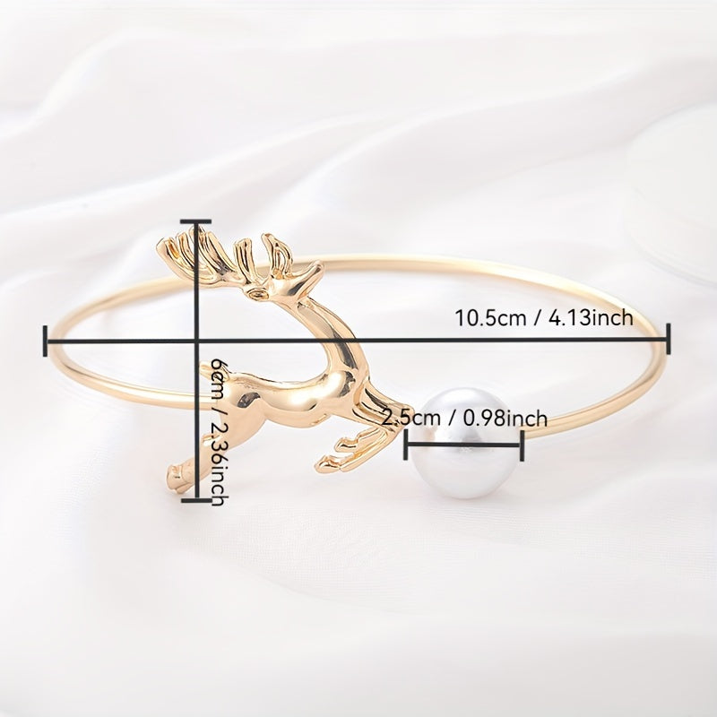 Золотой завязка для штор с витком демонстрирует изящный мотив оленя и жемчуга.