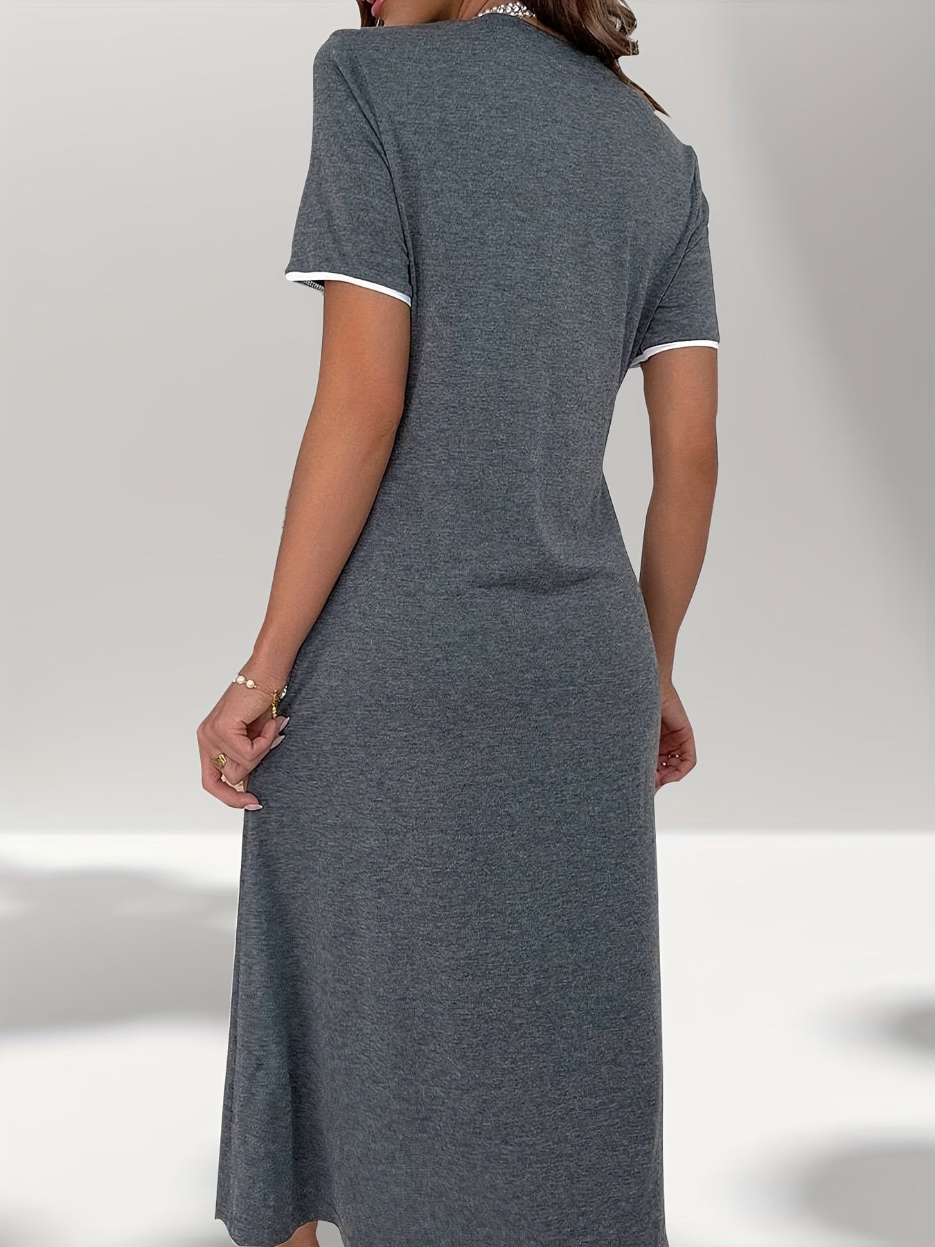 Женское ночное платье больших размеров с коротким рукавом и V-образным вырезом