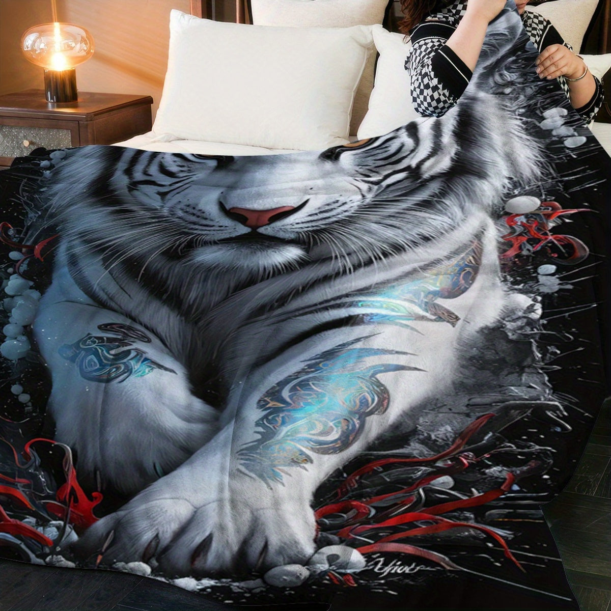 White Tiger Design Blanket for Bed Towel Nap Leisure Lightweight Soft