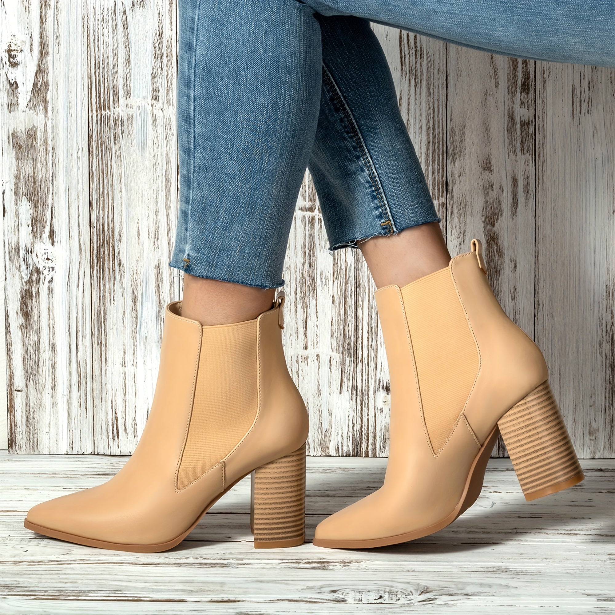 Women's Autumn Winter Short Western Boots with Thick Heels and Pointed Toe