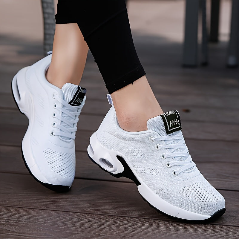 Women Low-Top Breathable Sneakers with Shock-Absorbing Cushioning