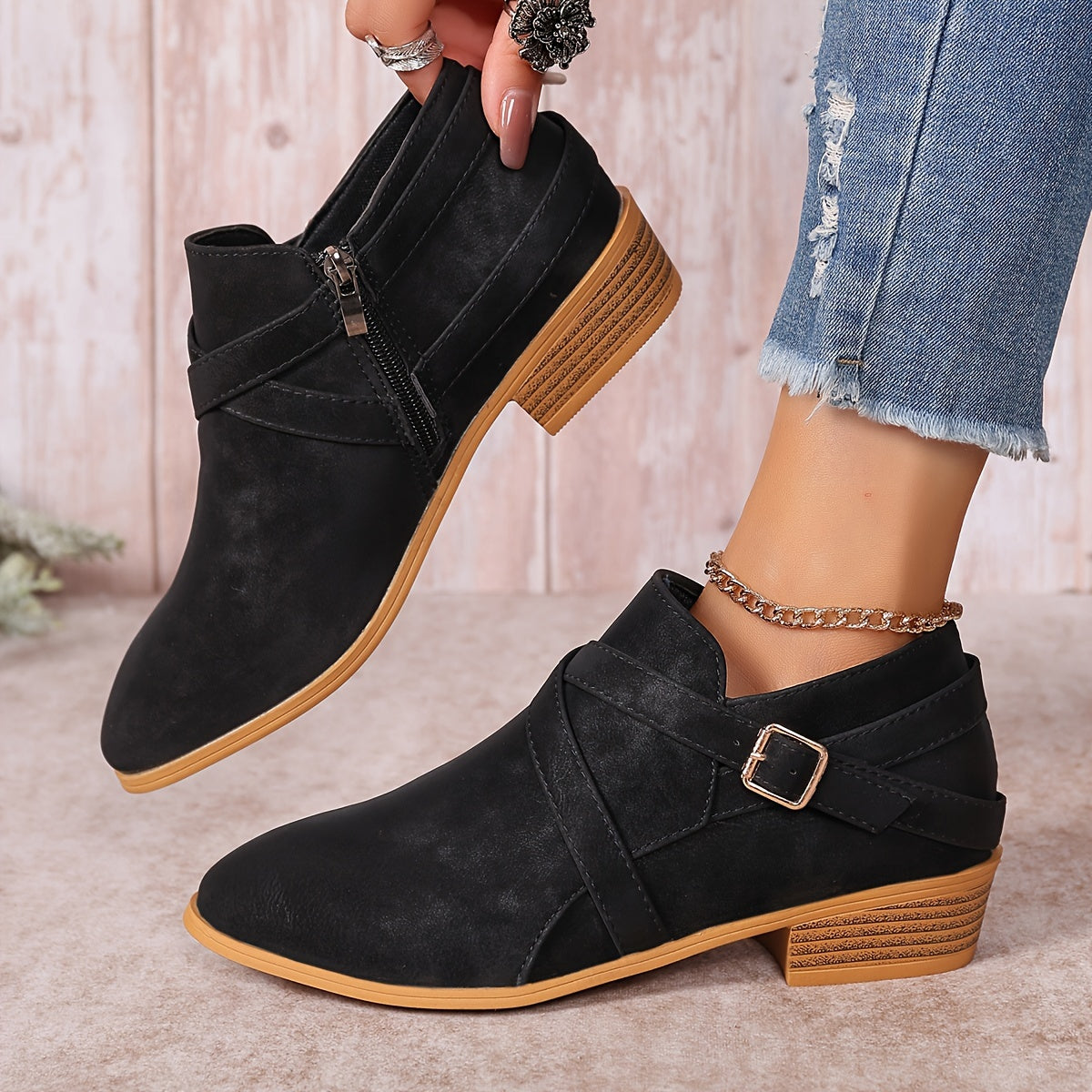 Women's Faux Fur-Lined Ankle Boots with Wrap Strap for Outdoor Wear