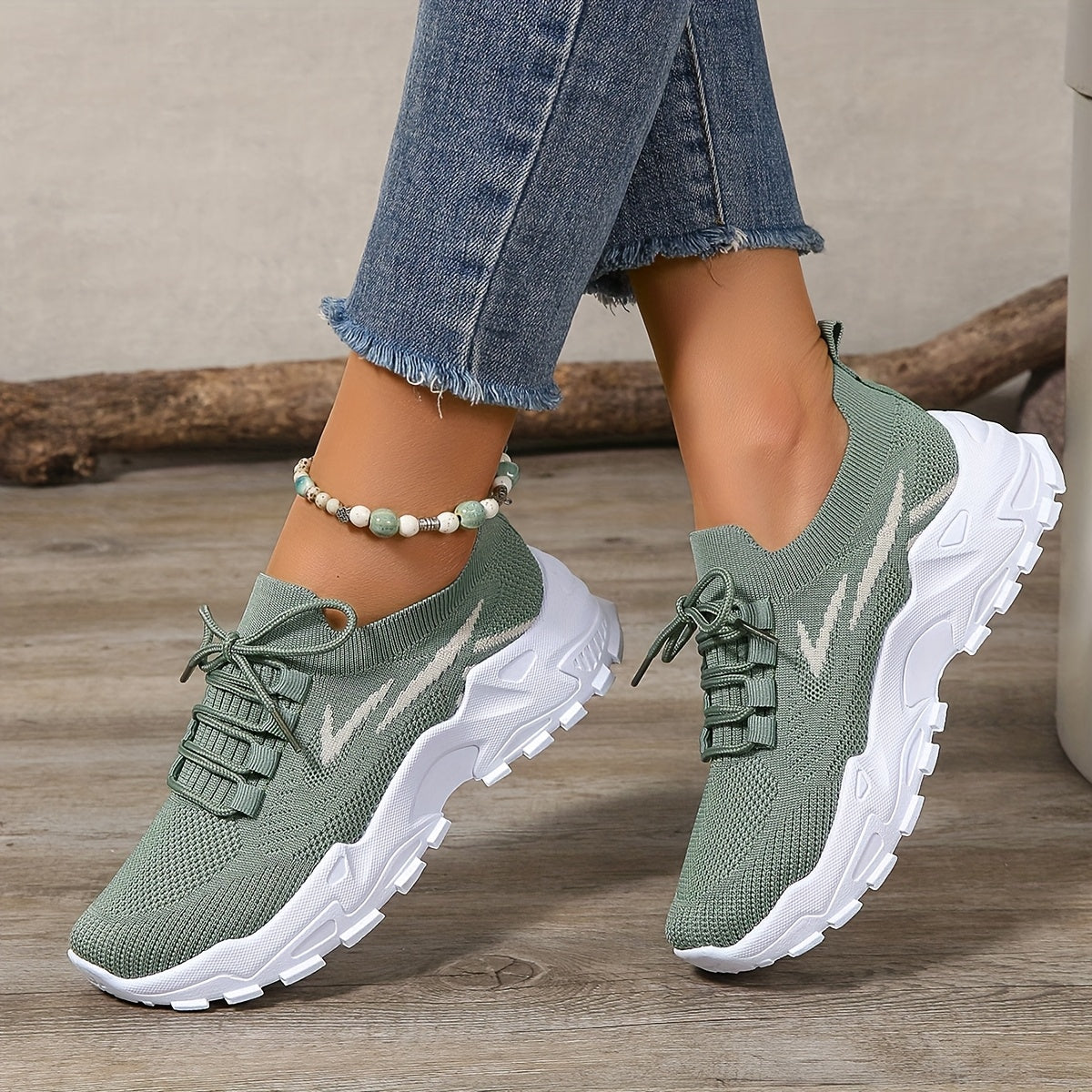 Women's Plus Size Breathable Mesh Sneakers Casual Slip-On Walking Shoes