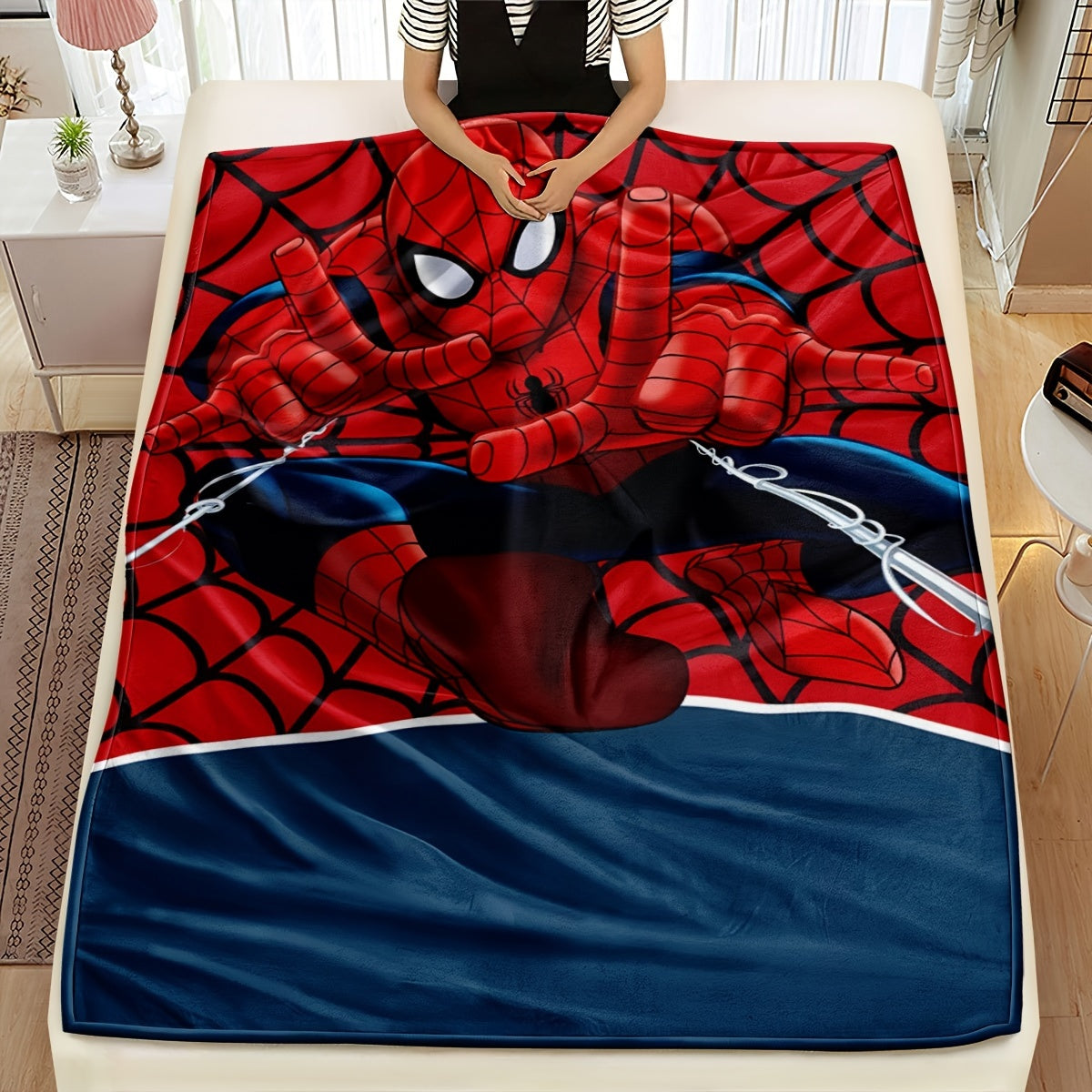 Soft Plush Spider-Man Throw Blanket for Couch Bed Travel Car Use