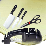 FUMIN-158 Qoʻllanma oshxona pichogʻini silliqlash qurilmasi, kundalik oshxona foydalanishi uchun olib tashlanadigan maydalash boshiga ega, bardoshli plastmassadan tayyorlangan.