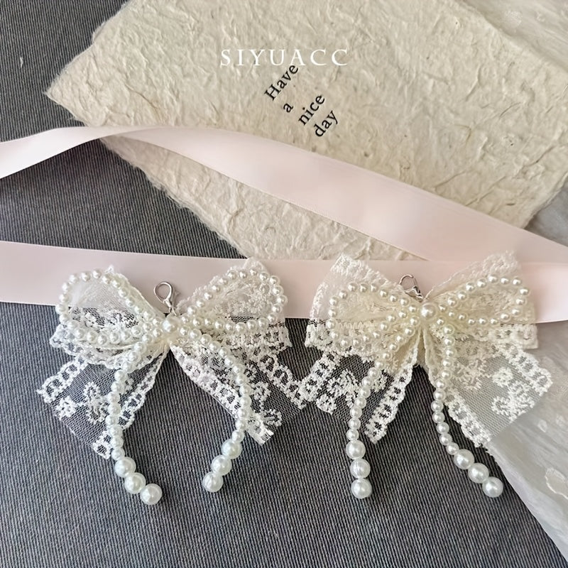 Ayollar uchun tasmali va kamonli poyafzal kliplar to'plami Oq tasmalar va lentalar bilan kamonlar