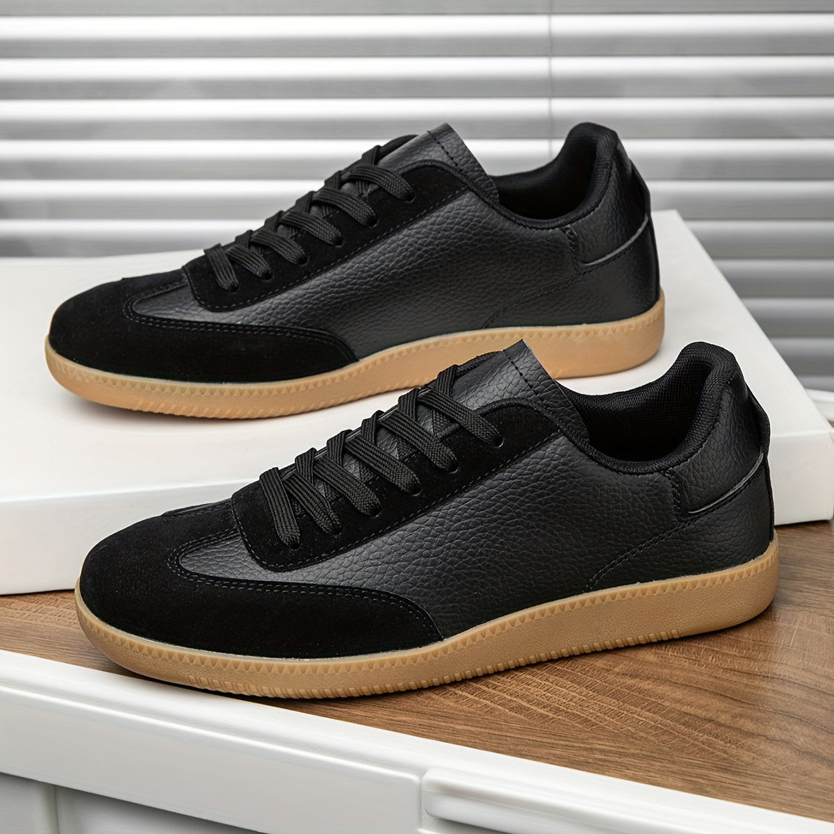 Men's Vintage Style Road Running Shoes Lightweight Stability Non-Slip Oxford Sneakers for Training Hiking Casual