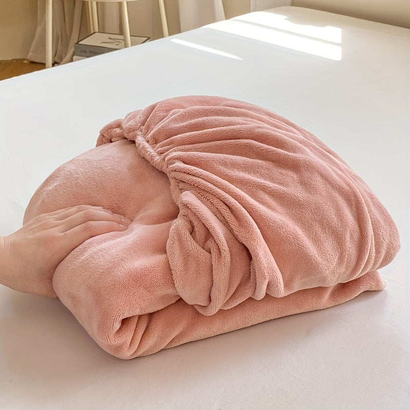 Reversible Milk Velvet Fitted Sheet with Elastic All-Around, Machine Washable, Thick and Comfortable