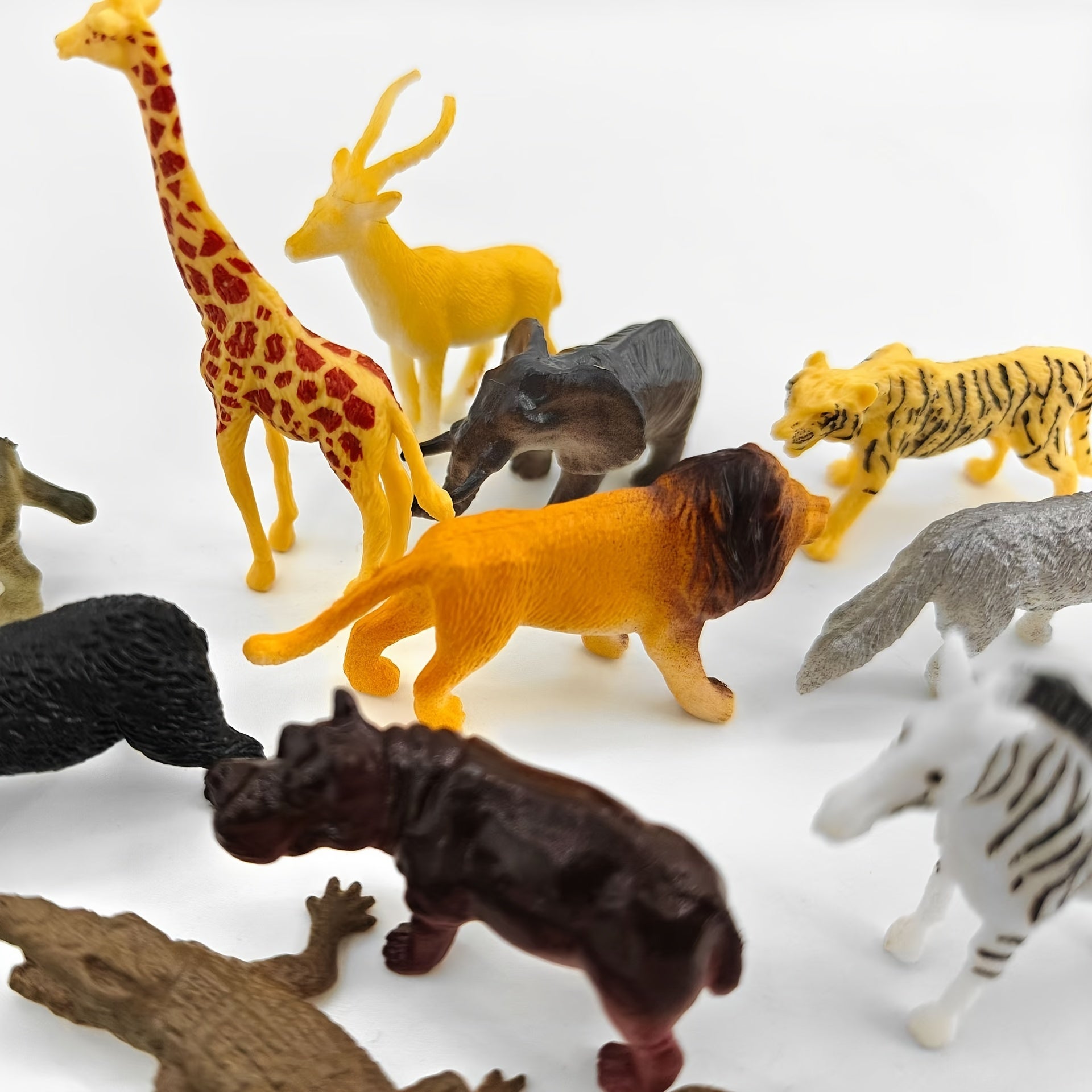 12-Piece Wildlife Animal Figurines Set for Kids Ages 3+ PVC Mixed Color