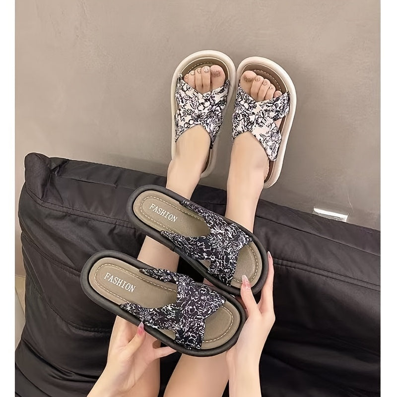 Ayollar uchun gullar bilan bosilgan slip-on sandallar qora va oq, barcha mavsumlar uchun EVA