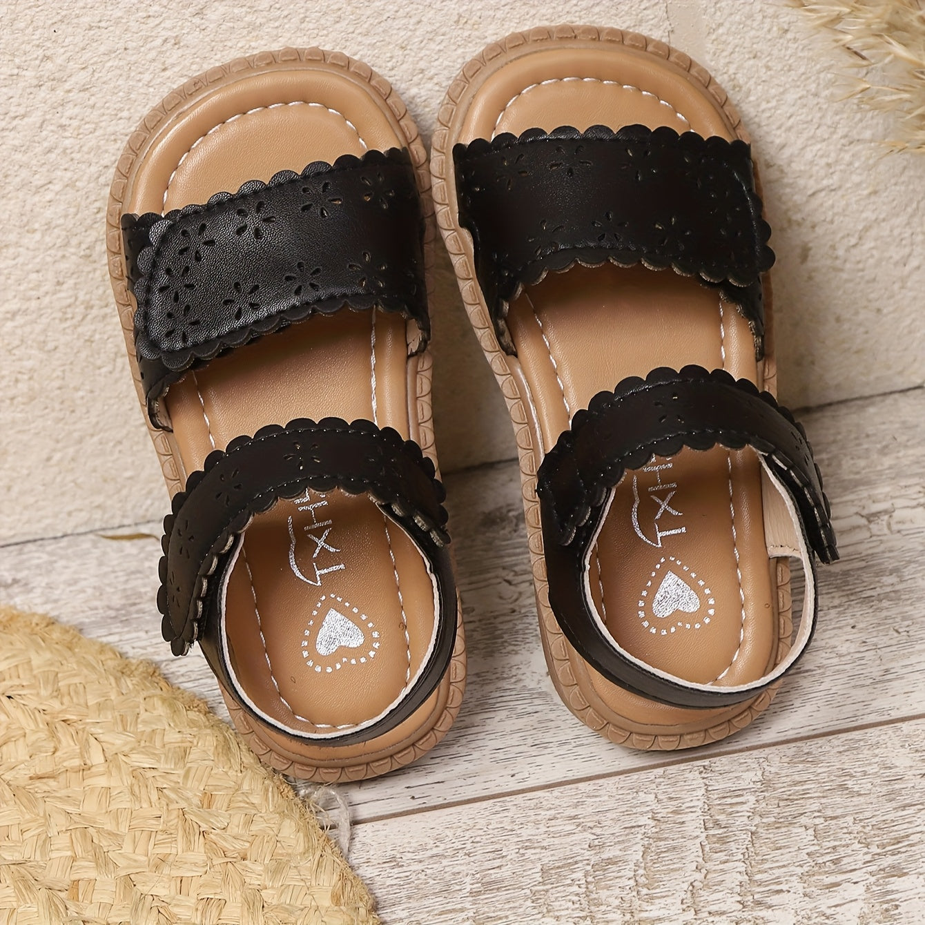 Girls Summer Sandals Breathable Lightweight Floral Cut-Out Beige Rubber Sole