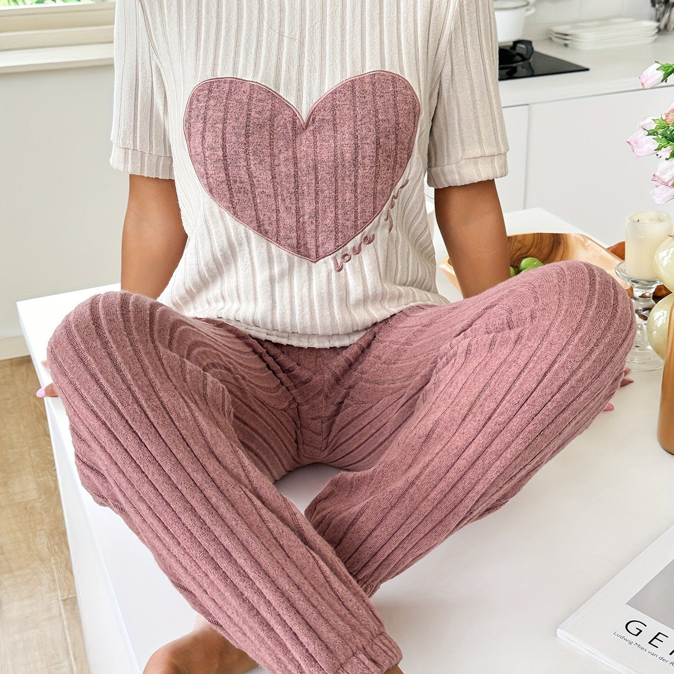 Women's Heart and Letter Print Pajama Set with Short Sleeve Top and Joggers for Summer Nightwear