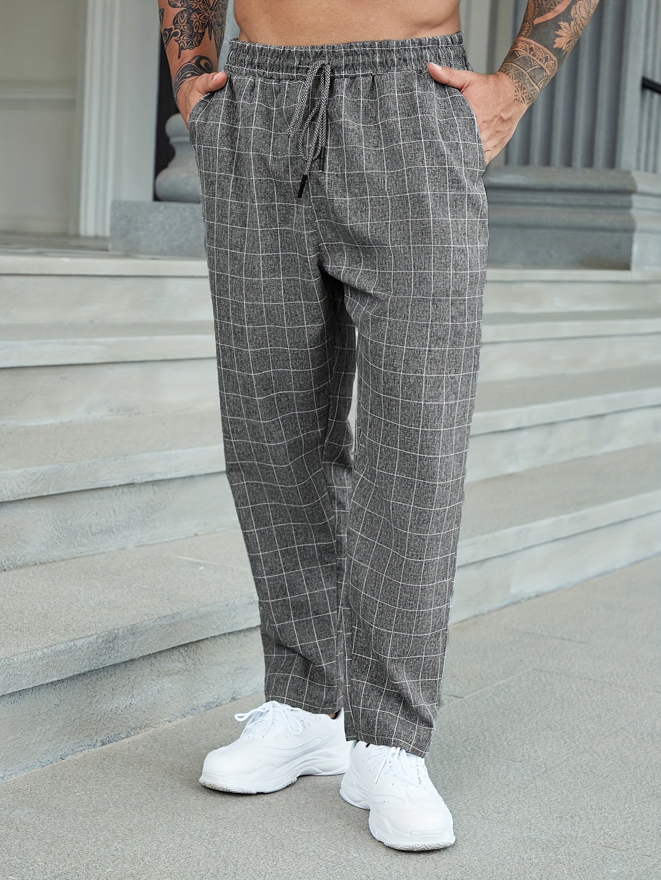 Pantalones de talla grande para hombre con corte tapered y patrón de cuadrícula, casual, ajuste regular