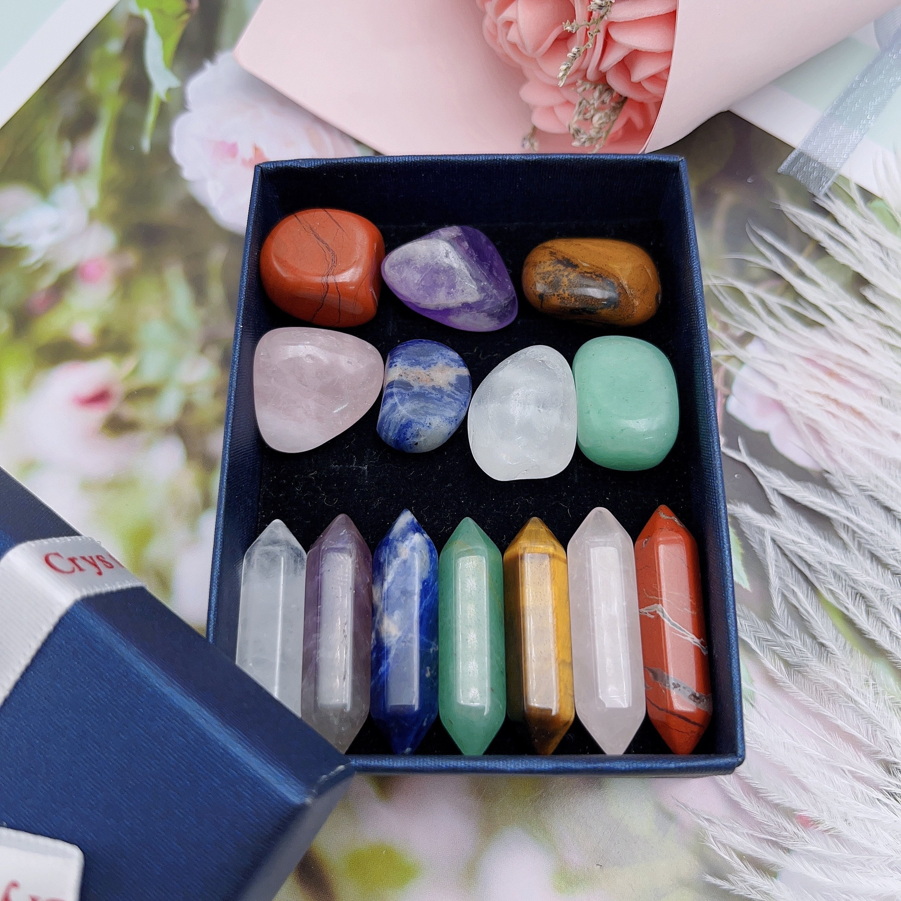 14-Donali Tabiiy Kvarts Minerali To'plami Dekoratsiya va Rojdestvo Sovg'a G'oyalari bilan