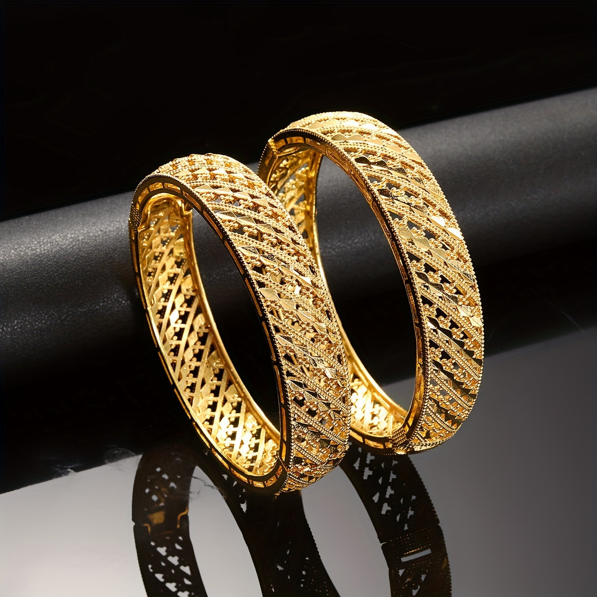 Women’s Gold Plated Alloy Bangle Bracelets with Mosaic Design for Everyday Wear