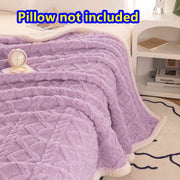 Double-Layered Soft Fleece Blanket with Geometric Pattern for Couch and Living Room Lightweight Polyester Throw 200-250gsm