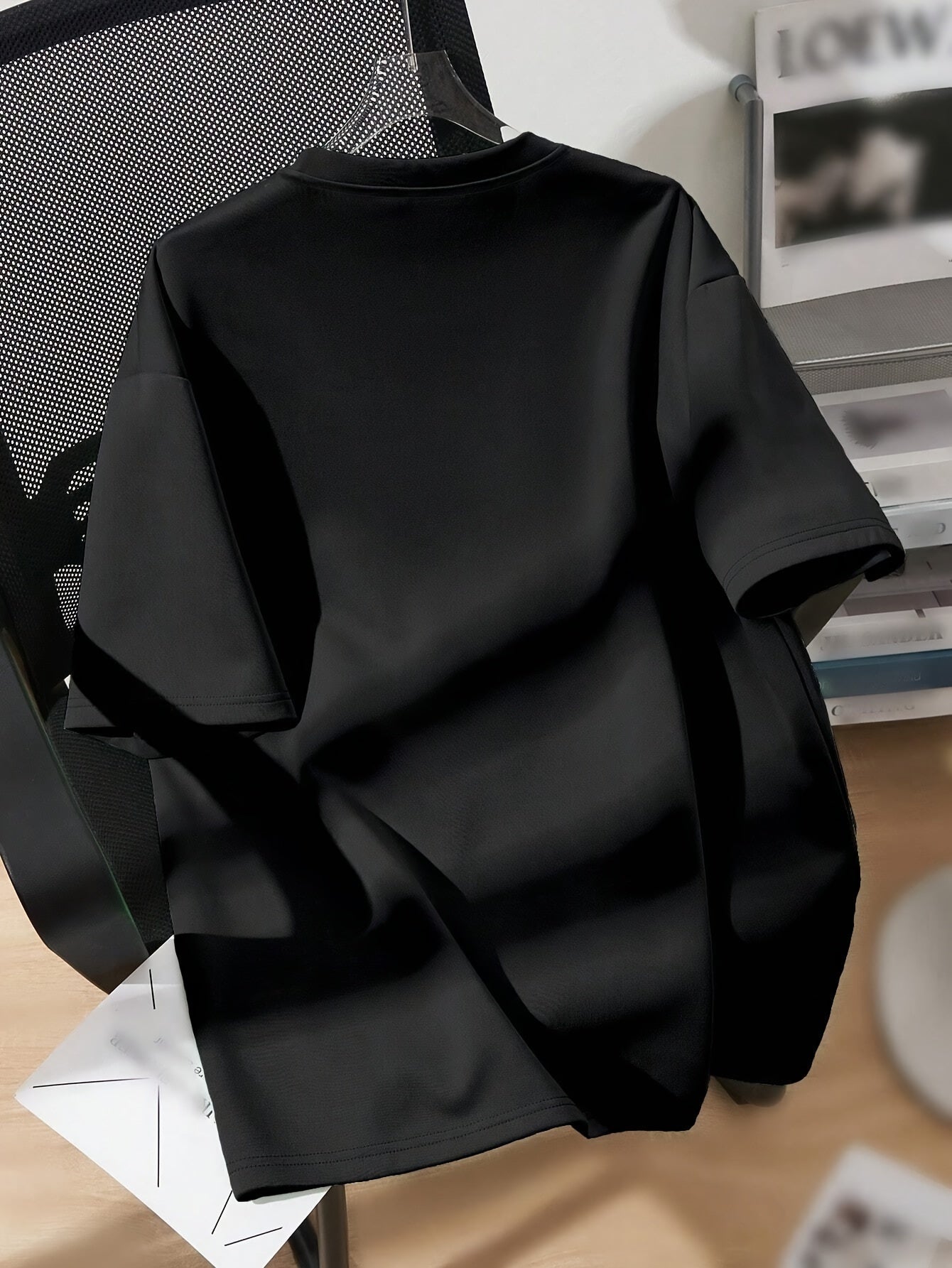 Women's Floral Casual T-Shirt with Contrast Lace and Crew Neck