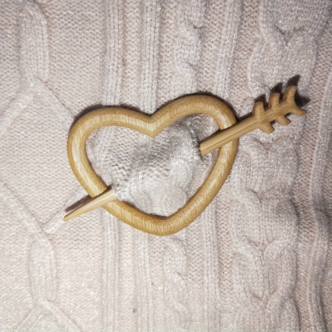 Wooden Animal Pattern Brooch Pin DIY Craft Badge for Shawl Scarf Accessories