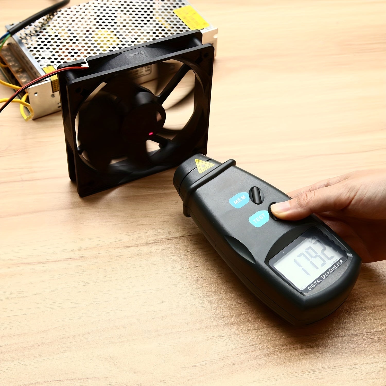 120mm DC Cooling Fan for Laptops PCs and Computer Cases 92.3 CFM 37.2 dBA