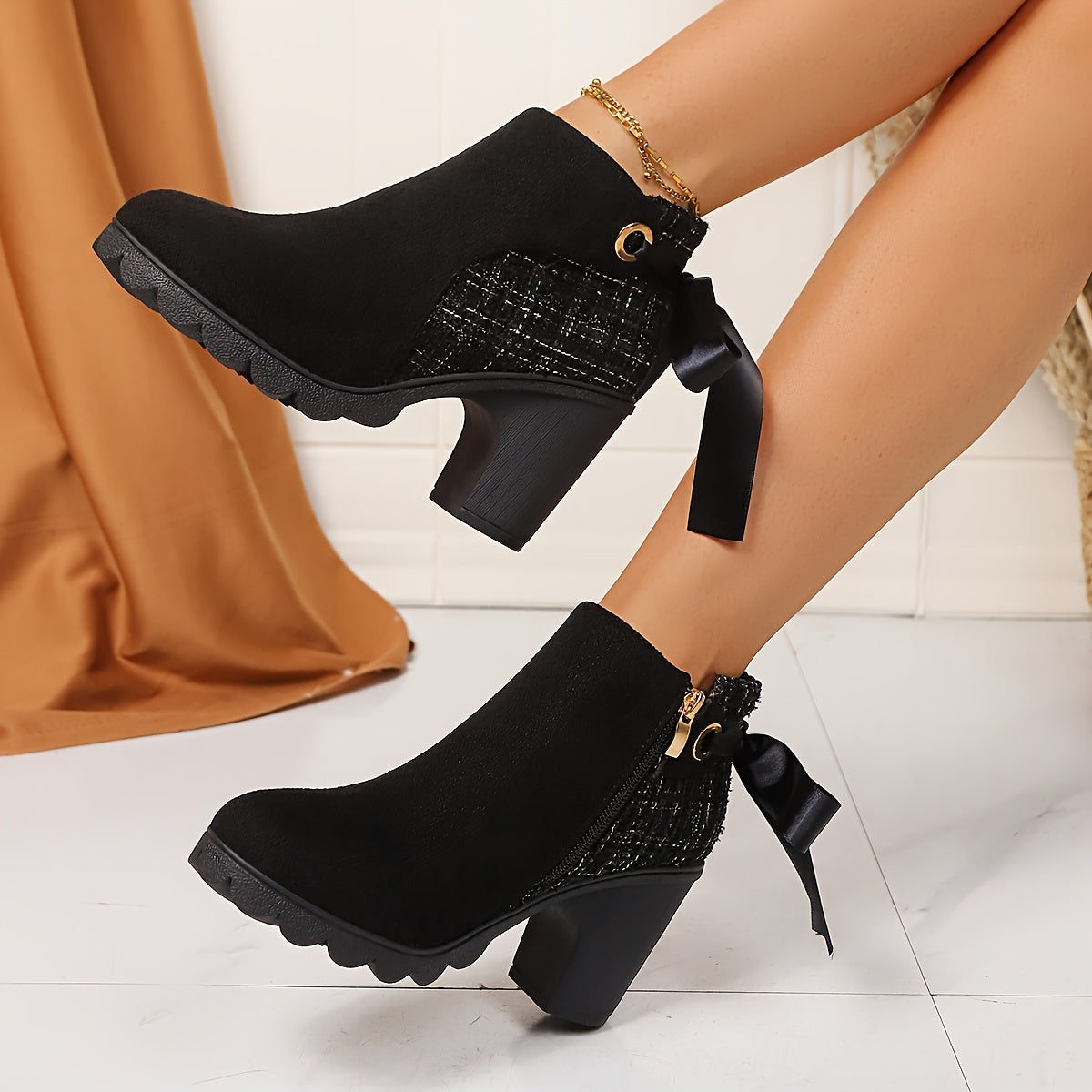 Women's Black Block Heel Ankle Boots with Round Toe and Zipper