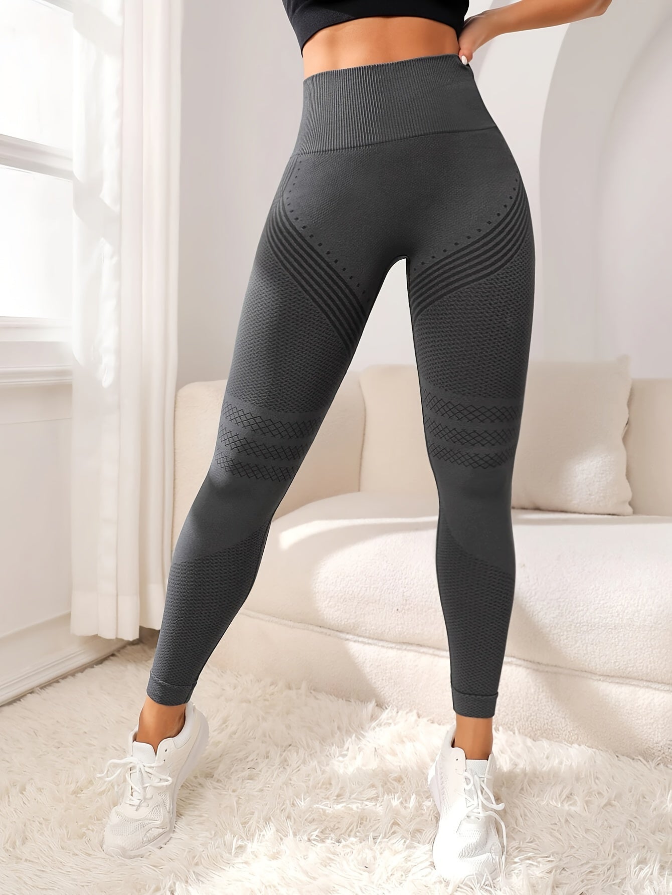 High Waist Seamless Yoga Pants with Thigh-Lifting, Quick-Dry, High Elasticity for Women