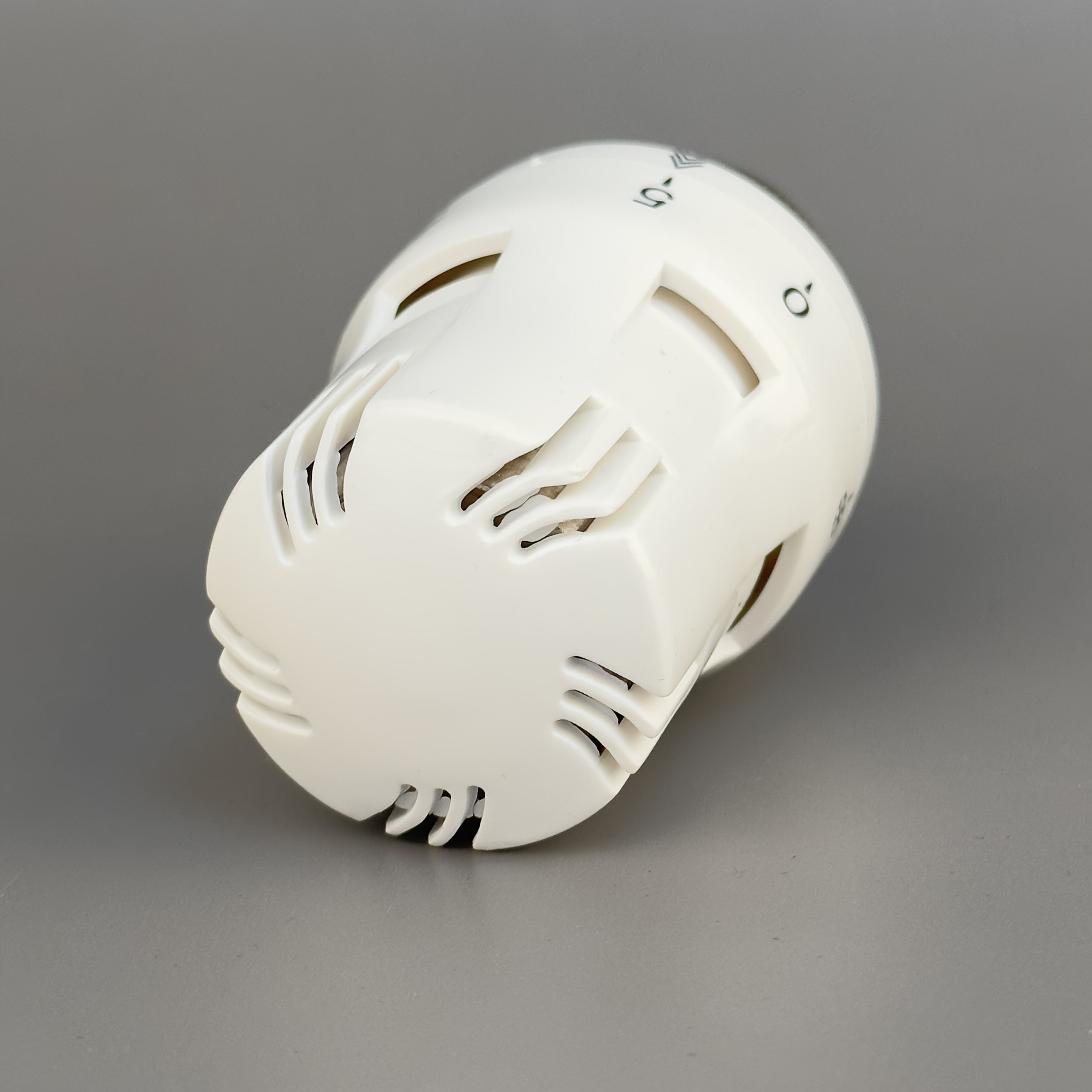 Set of 8 Thermostatic Radiator Heads M30x1.5 Smart Temperature Control ABS