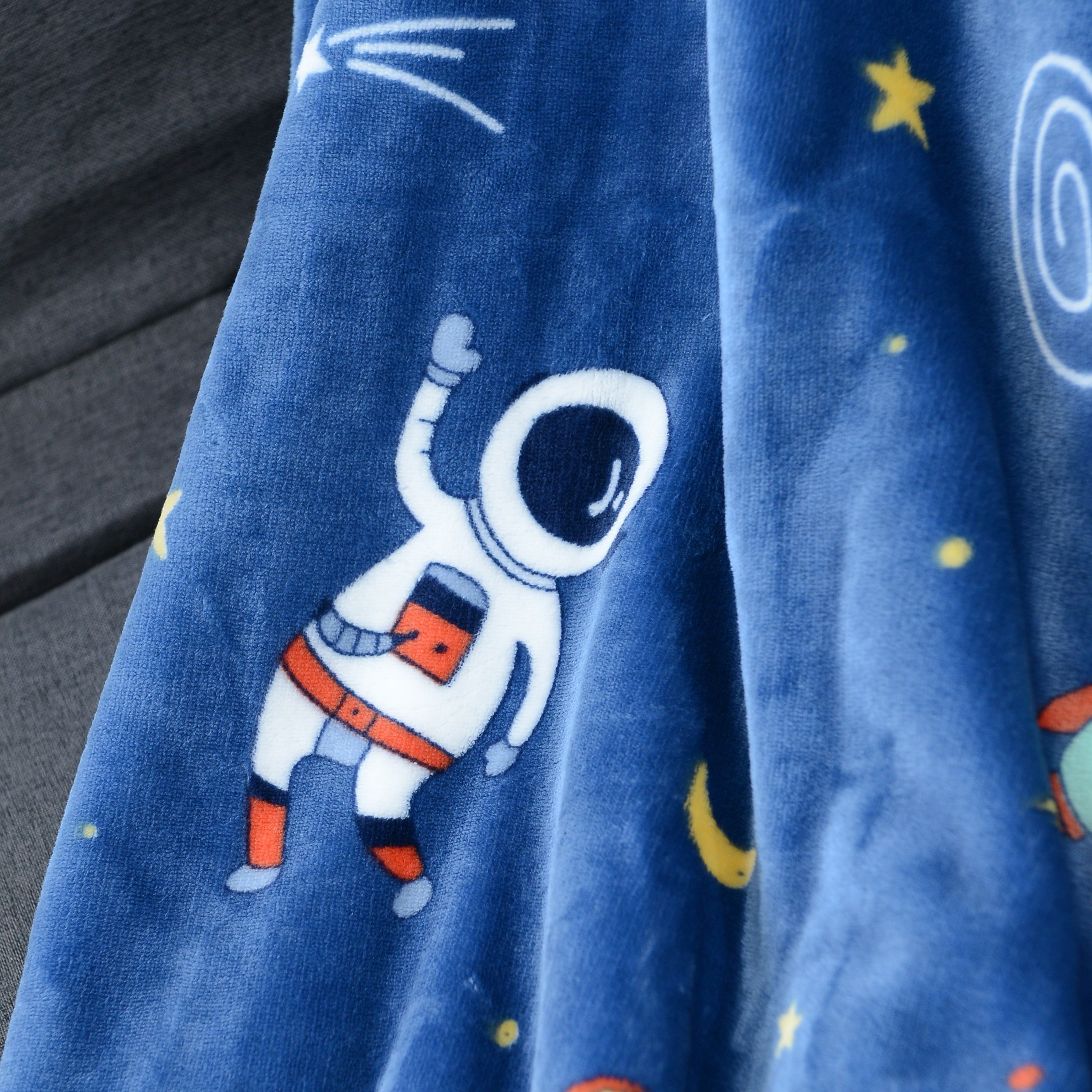 Cozy Reversible Astronaut Flannel Throw Blanket for Couch Bed Travel Galaxy Theme