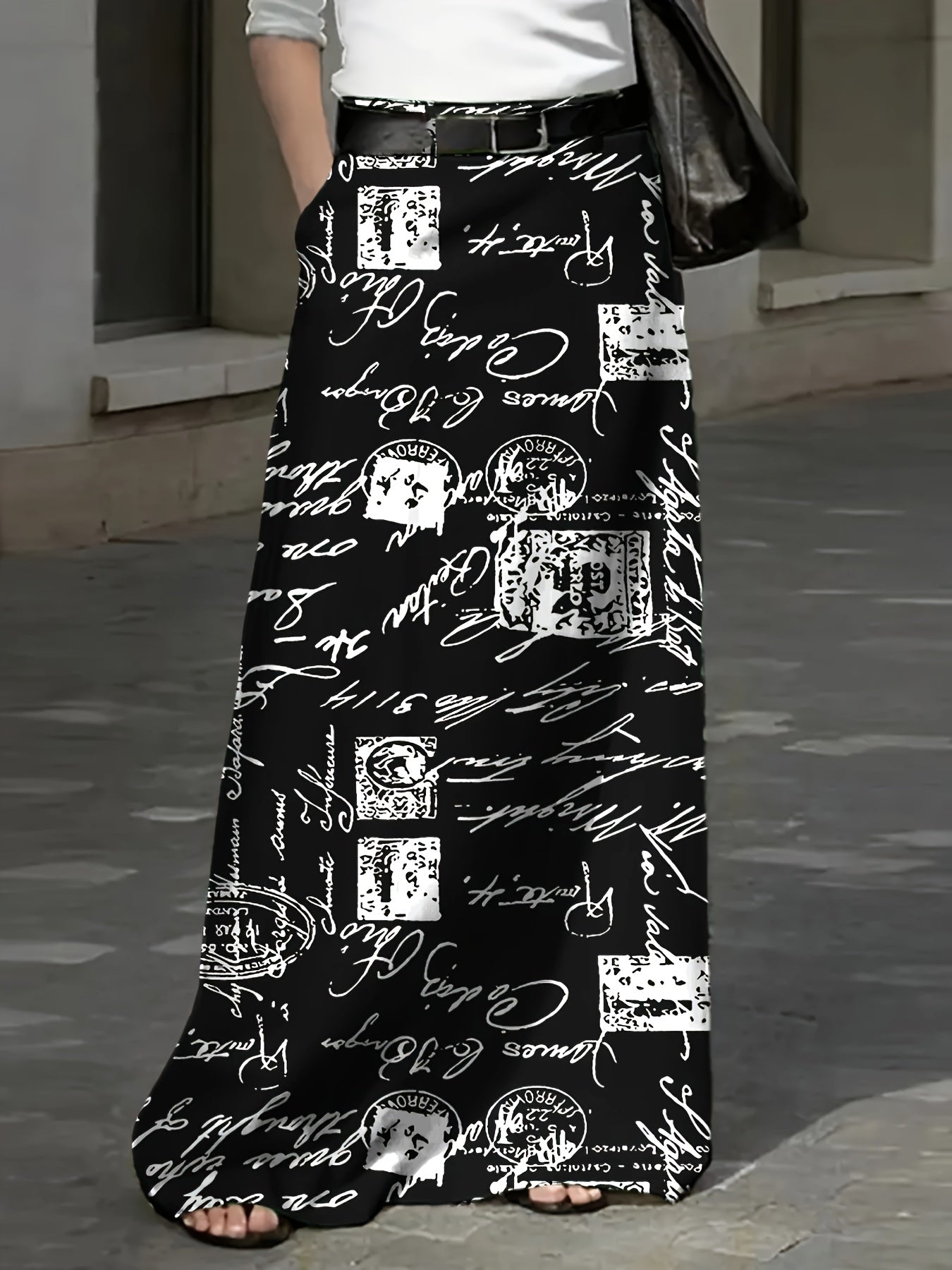 Plus-Size Geometric Print Midi Skirt with Pockets Polyester Flared All-Season