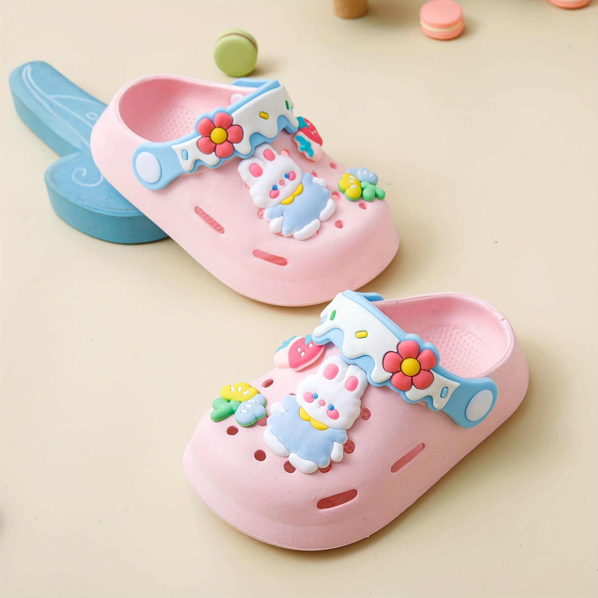 Kids Girls Cartoon Clogs Breathable EVA Non-Slip Indoor Outdoor Beach Garden