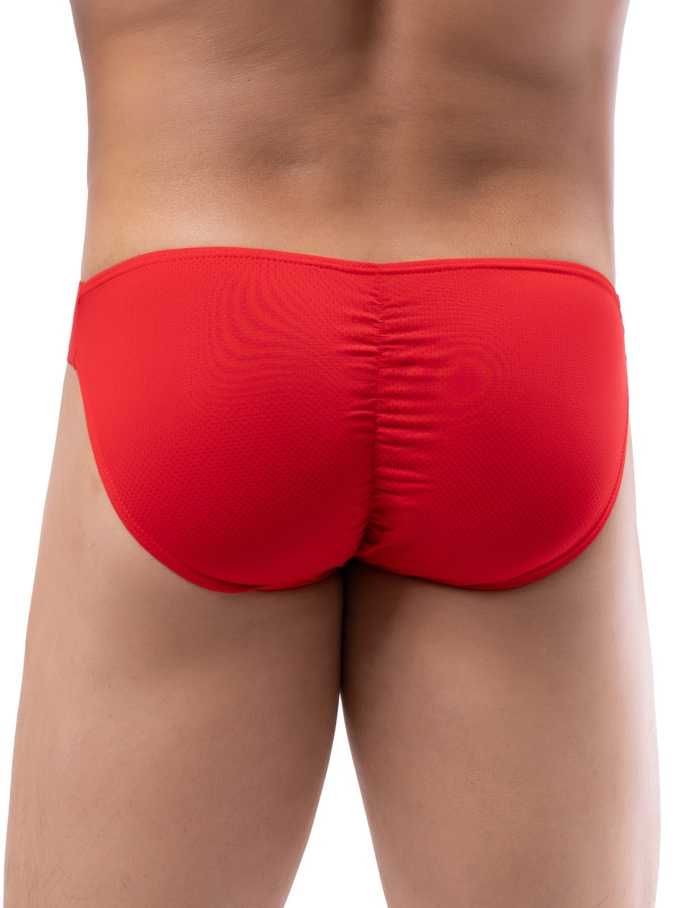 Yoz uchun erkaklar uchun nafas oladigan to'rli ichki kiyim, past belli, bir rangda, o'rtacha cho'ziluvchan, piyoda yurish va ochiq havoda faoliyatlar uchun mos. Naylon to'qilgan matodan tayyorlangan.