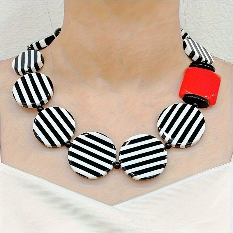 Striped Resin Choker Necklace for Women Casual Fashion Jewelry for Daily Wear