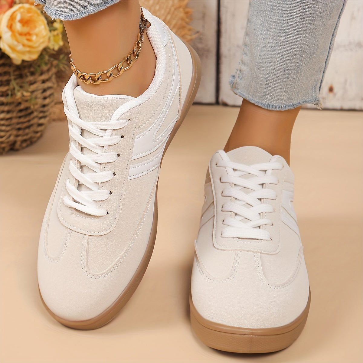 Women's Breathable Knit Sneakers Low Top Solid Color Summer Walking Jogging