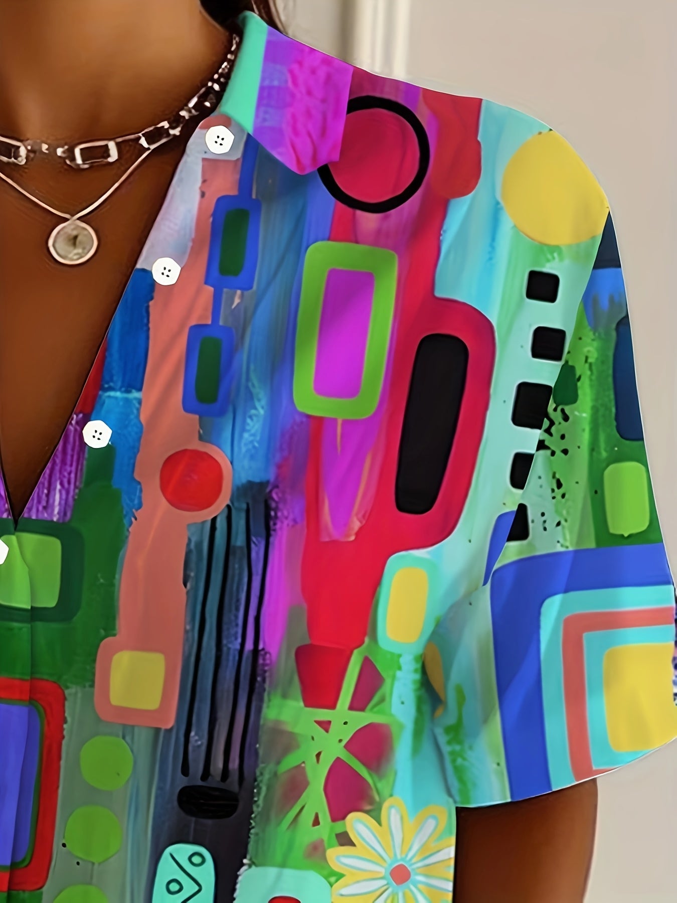 Plus o'lchamli ayollar uchun qisqa sleeve bluz, jonli raqamli bosma, rang-barang abstrakt