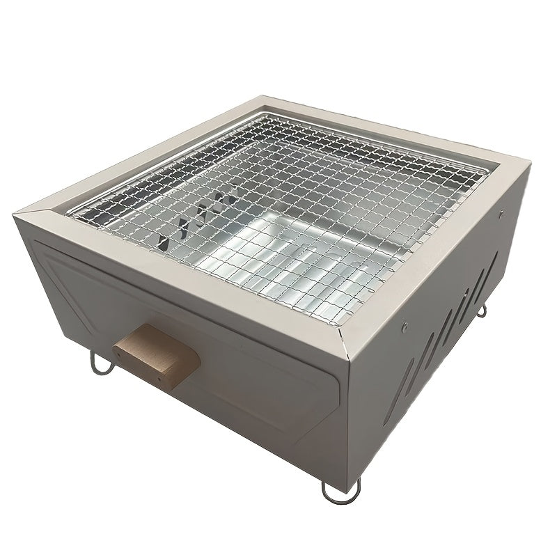 Kuchli metall materiallardan tayyorlangan kvadrat portativ ichki barbekyu grili to'plami, ajratiladigan oyoqlar va pishirish panjarasi bilan, kul panasi mavjud. Yoqg'ich kiritilmagan. Uyda foydalanish uchun ideal.