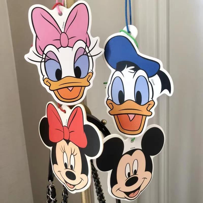 Avtomobil havo tozalovchi osma pendent, multfilmli aromatizator tabletkasi, hidi yo'qotuvchi