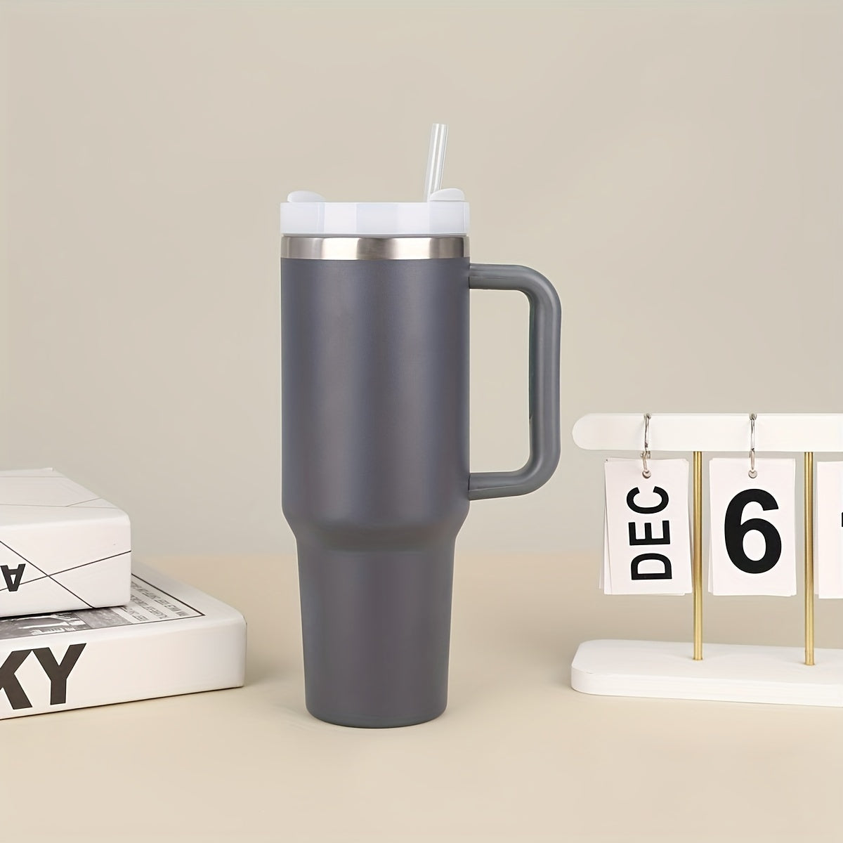 Insulated Stainless Steel Tumbler 30oz with Straw Handle Double-Walled Travel Mug