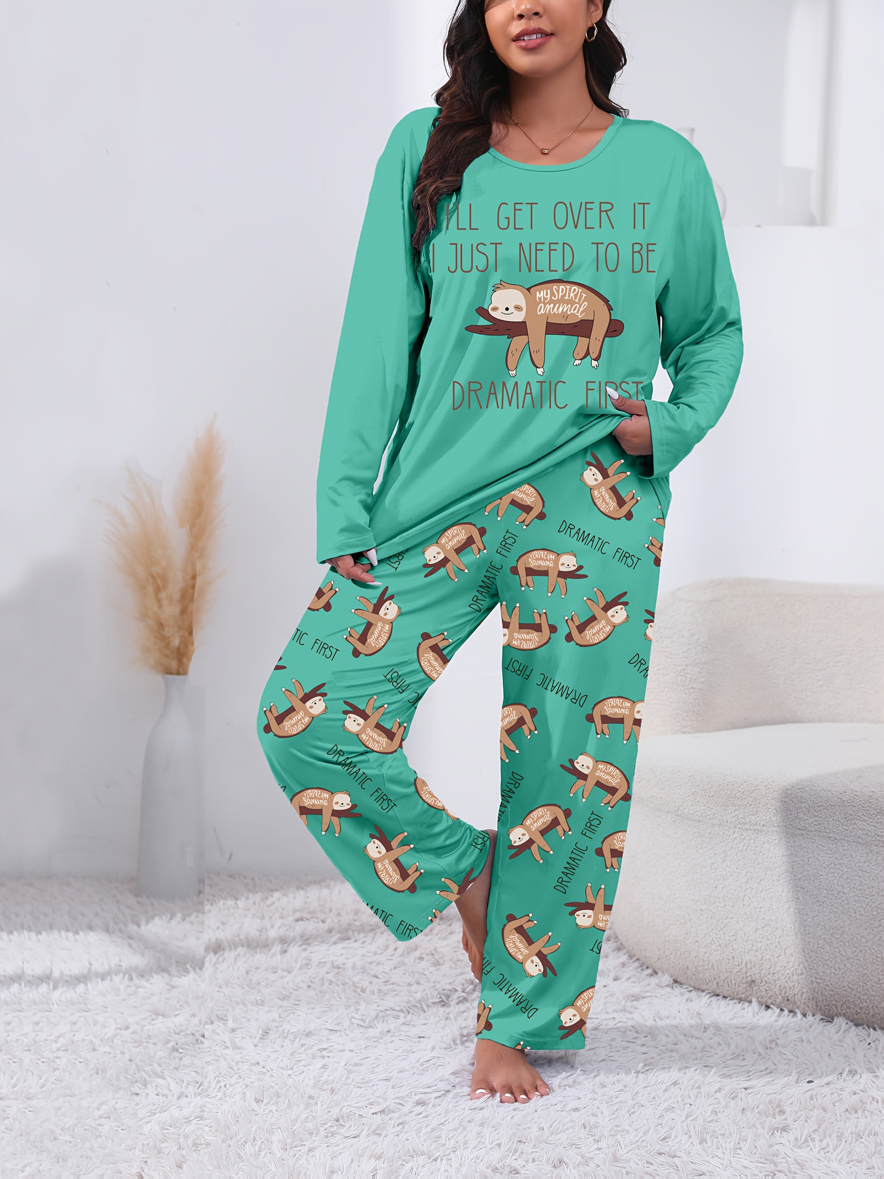 Plus Size Women's Pajama Set Soft Polyester Otter Print Long Sleeve Pants