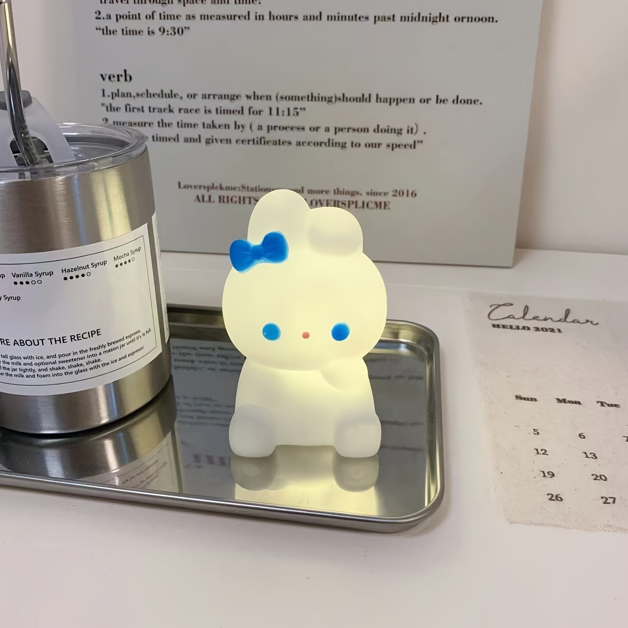 Plastic Asian Style Rabbit Table Lamp with Soft Lighting Battery Operated for Home Decor