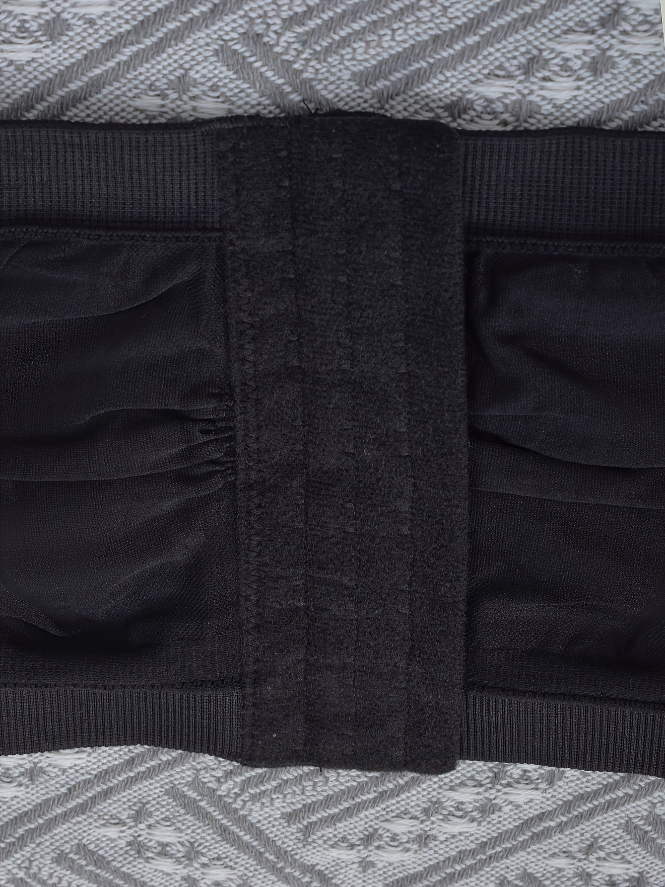 Women’s Plus Size Front Closure Seamless Strapless Bandeau Bra Wireless Full Coverage