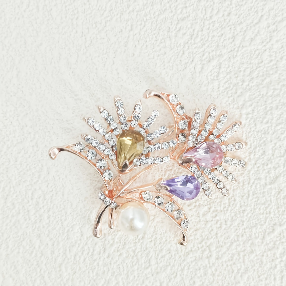 Elegant Pearl Carnation Brooch for Women Silver Flower Accessory Jewelry