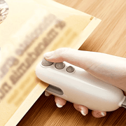 Kichik oziq-ovqat yopishtiruvchi va kesgich, portativ USB bilan quvvatlanadigan vakuum yopishtiruvchi, yangi saqlash uchun