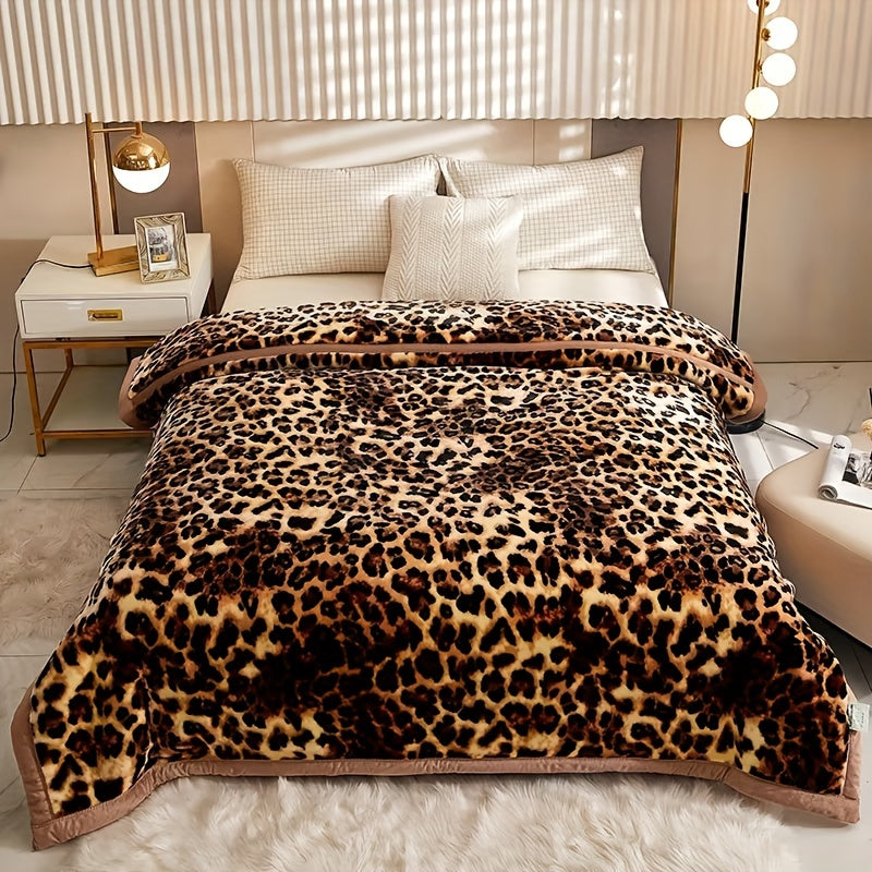 Leopard Print Plush Throw Blanket for Couch Bed Travel Soft Flannel Fleece