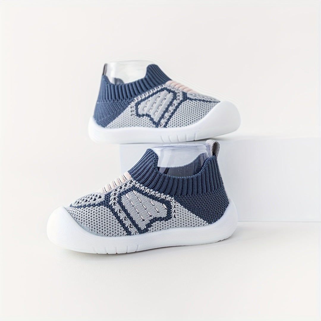 Unisex Low Top Fabric Sneakers for Casual Wear