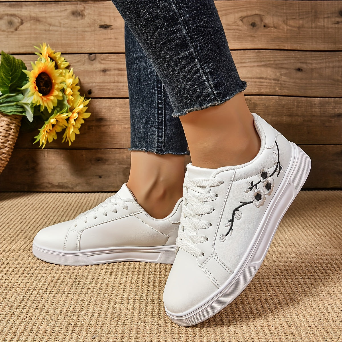 Zapatillas femeninas con bordado floral, ligeras, para todas las estaciones, de caña baja