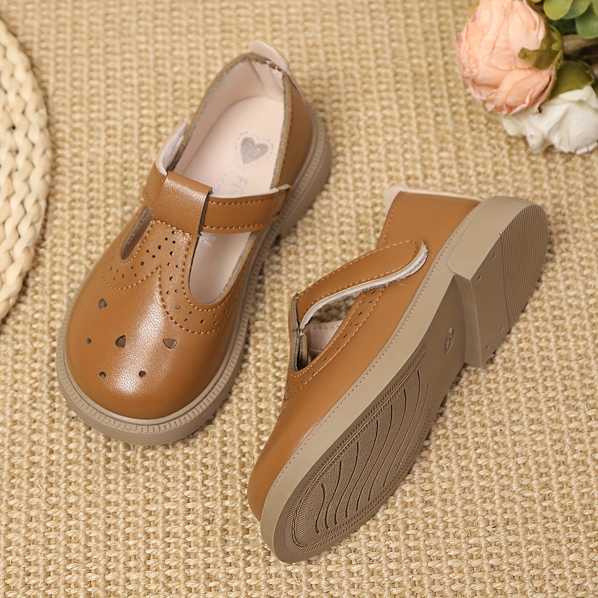 Girls Pink Mary Jane Shoes with Adjustable Fastening Breathable Cut-Out Casual Spring Summer