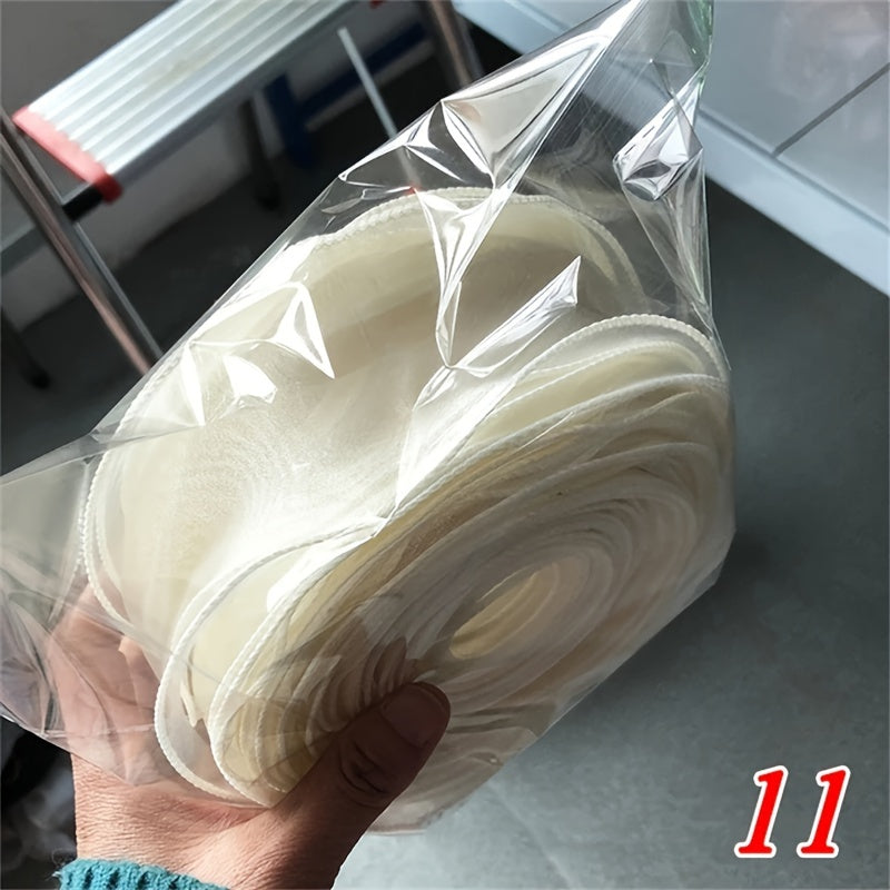 Envoltura de regalo para el Día de San Valentín con cinta de raso de gasa para decoraciones de bodas