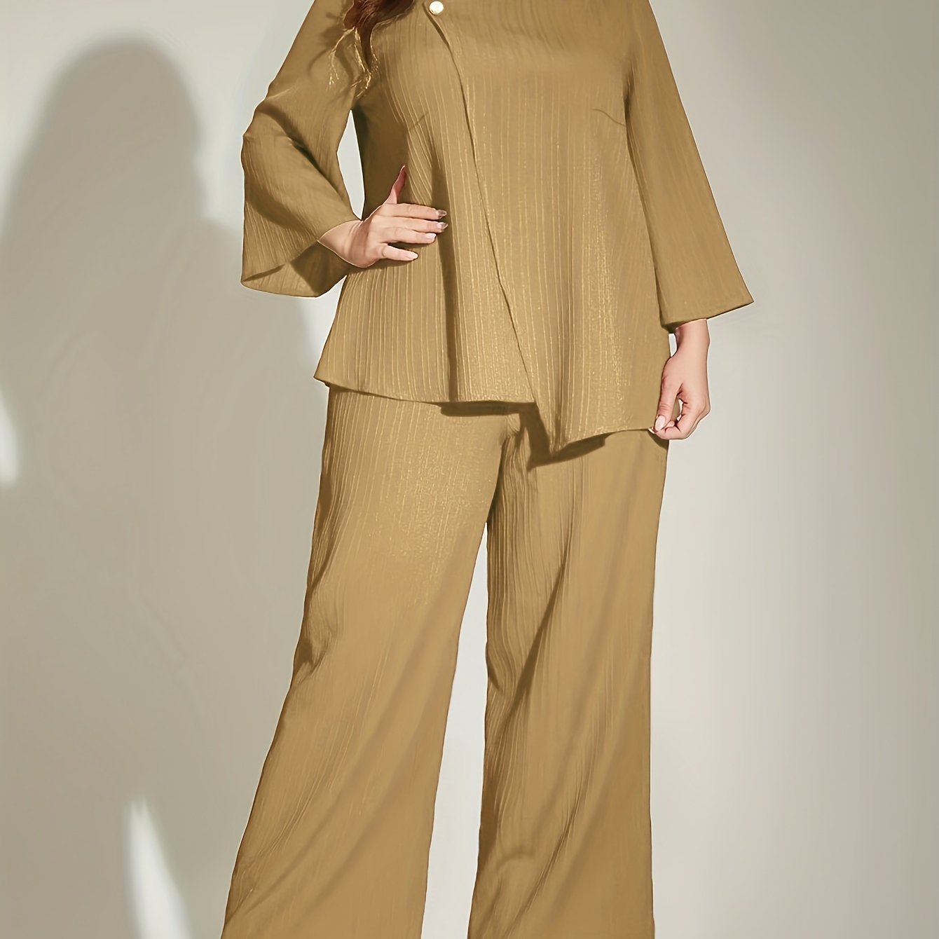 Plus Size Red Ribbed Suit Set with 3/4 Sleeve Top and Wide-Leg Pants for Women